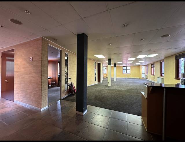 950M² OFFICE TO LET IN WOODMEAD